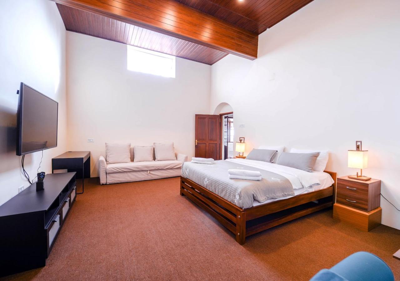 Lauriston Ooty Town Heritage Bungalow By Voye Homes Екстер'єр фото